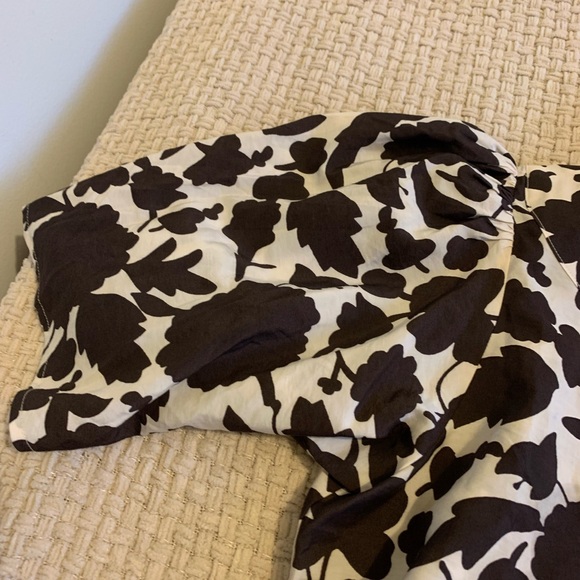 Ann Taylor Factory Flutter Floral Print Blouse - Picture 4 of 7